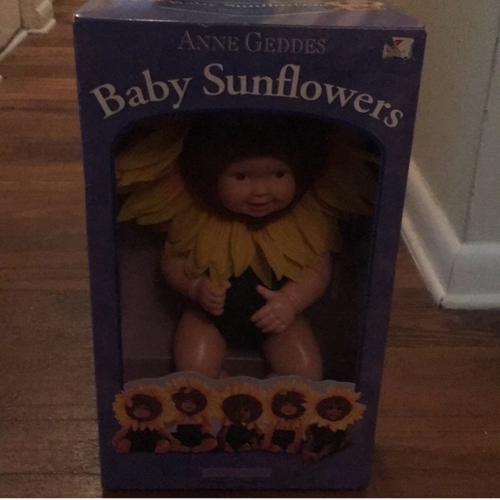 Anne Geddes Lot! Collectoble’s! 7 dolls total!